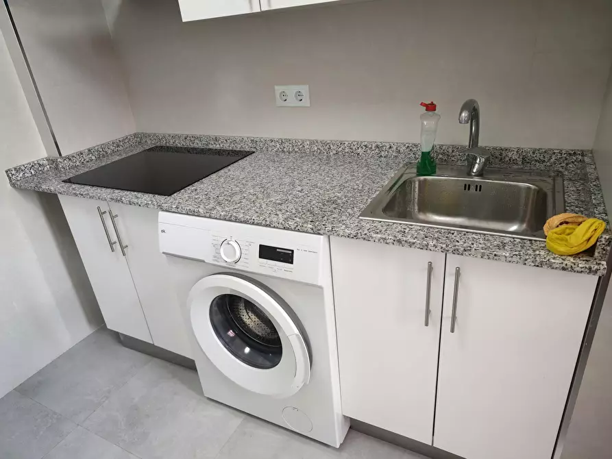 Immagine 10 di Appartamento in affitto  in Calle de Borja a Madrid
