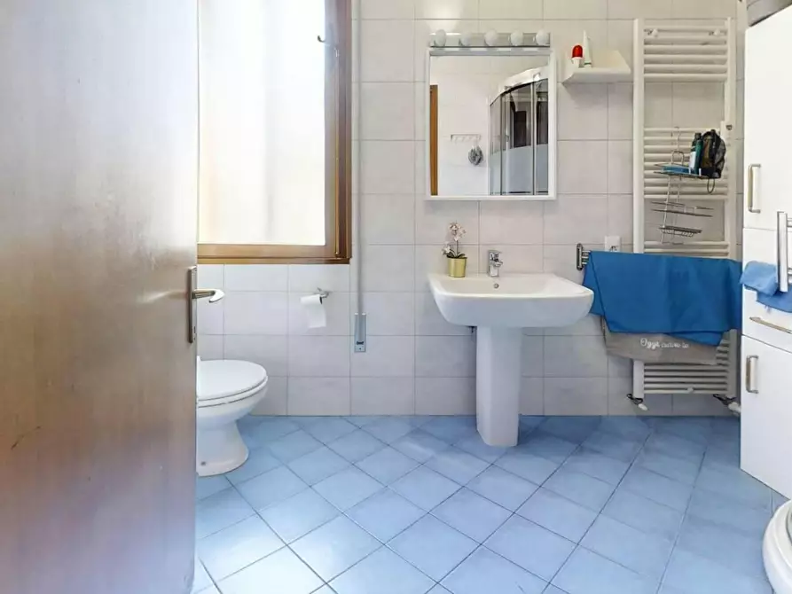 Immagine 4 di Camera in affitto  in Via Bosco Wollemborg a Padova