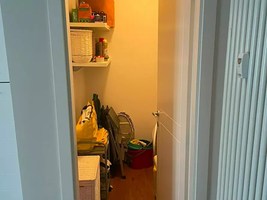 Immagine 6 di Camera in affitto  in Via Trieste a Milano