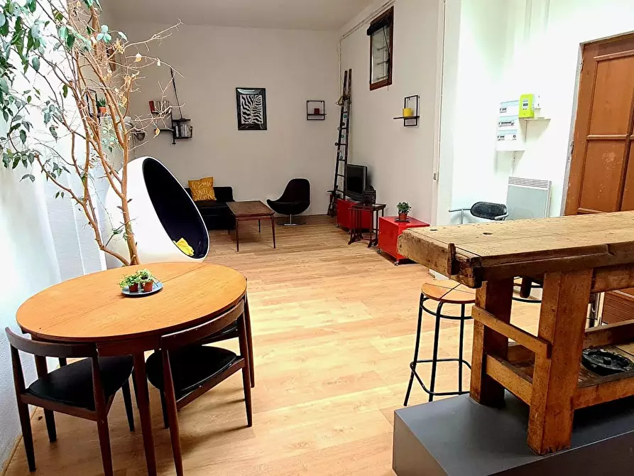 Immagine 3 di Appartamento in affitto  in Rue du Faubourg Saint-Antoine a Paris