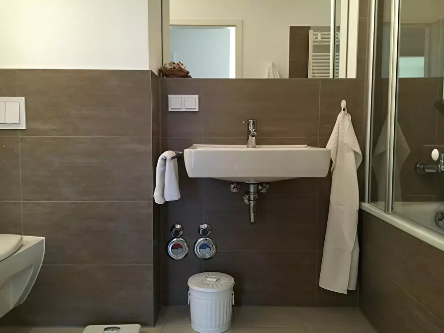 Immagine 5 di Appartamento in affitto  in Frankenallee a Frankfurt am Main
