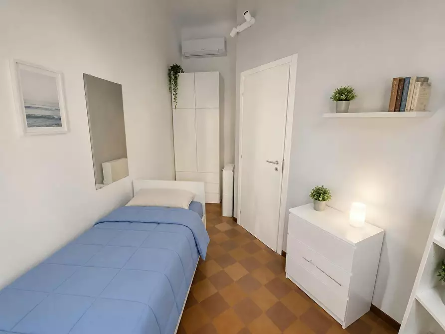 Immagine 1 di Camera in affitto  in Via Giuseppe Meda a Milano