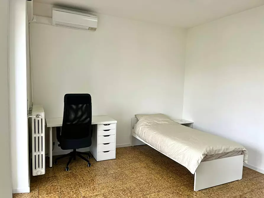Immagine 9 di Appartamento in affitto  in Via Savona a Sesto San Giovanni