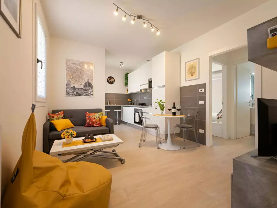 Immagine 8 di Appartamento in affitto  in Via Giano della Bella a Firenze
