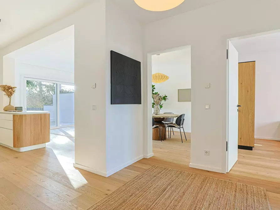 Immagine 9 di Appartamento in affitto  in Blasiusstraße a Düsseldorf