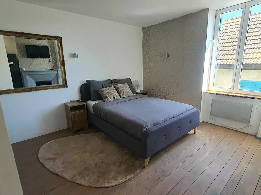 Immagine 10 di Camera in affitto  in Rue de Verdun a Saint-Junien-la-Bregère
