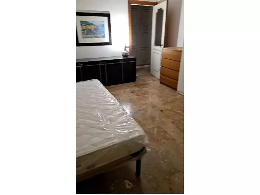 Immagine 9 di Camera in affitto  in Via Alfredo Serranti a Roma