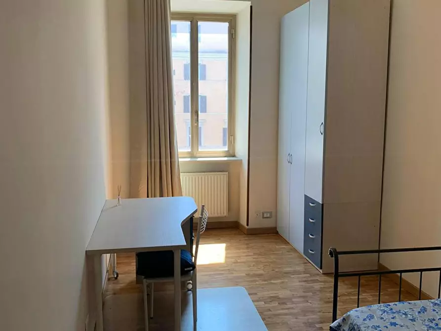 Immagine 3 di Camera in affitto  in Via Appia Nuova a Roma