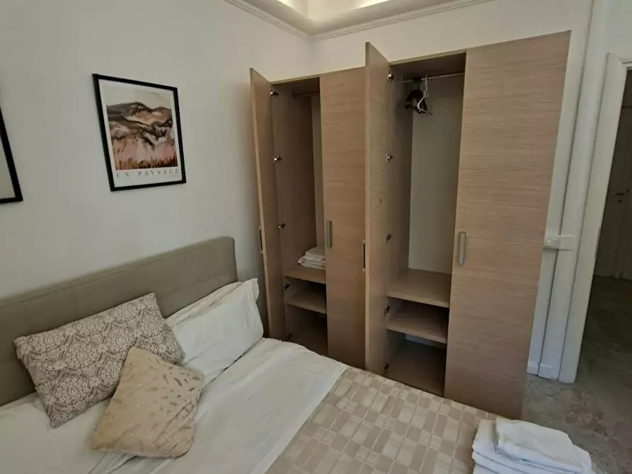 Immagine 1 di Camera in affitto  in Viale Marco Polo a Roma