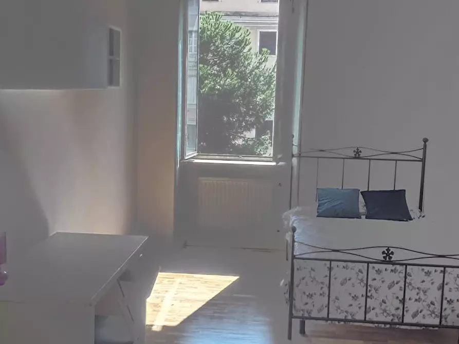 Immagine 2 di Camera in affitto  in Via Appia Nuova a Roma