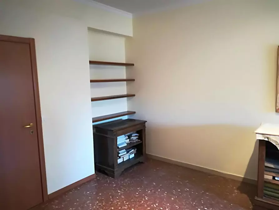 Immagine 2 di Camera in affitto  in Viale Arcangelo Ghisleri a Roma