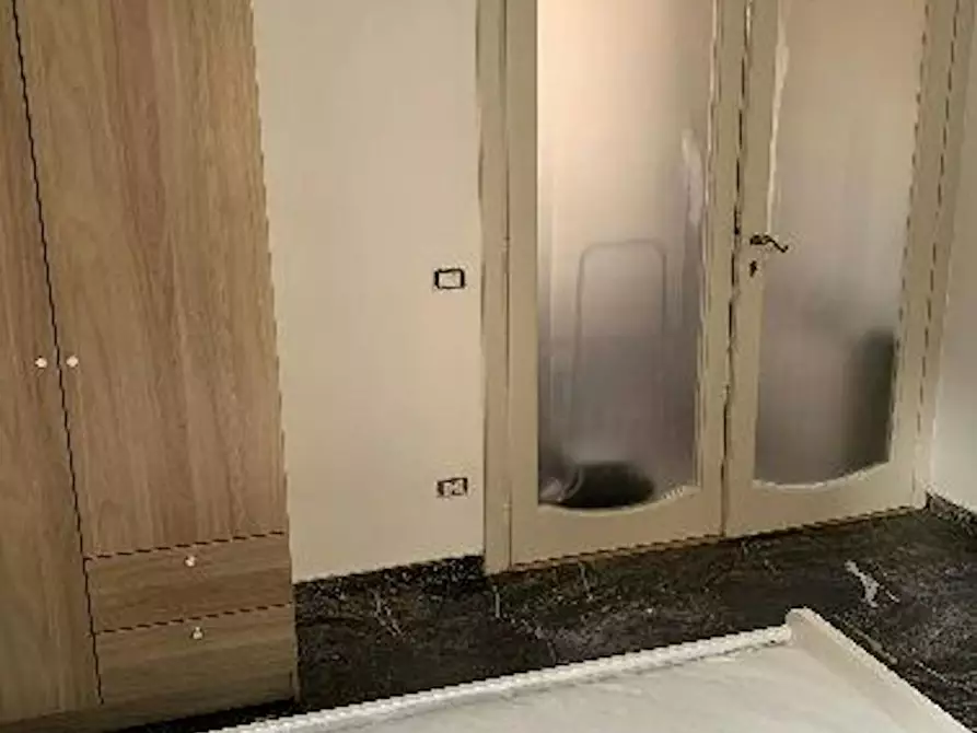 Immagine 8 di Camera in affitto  in Via San Tommaso d'Aquino a Roma