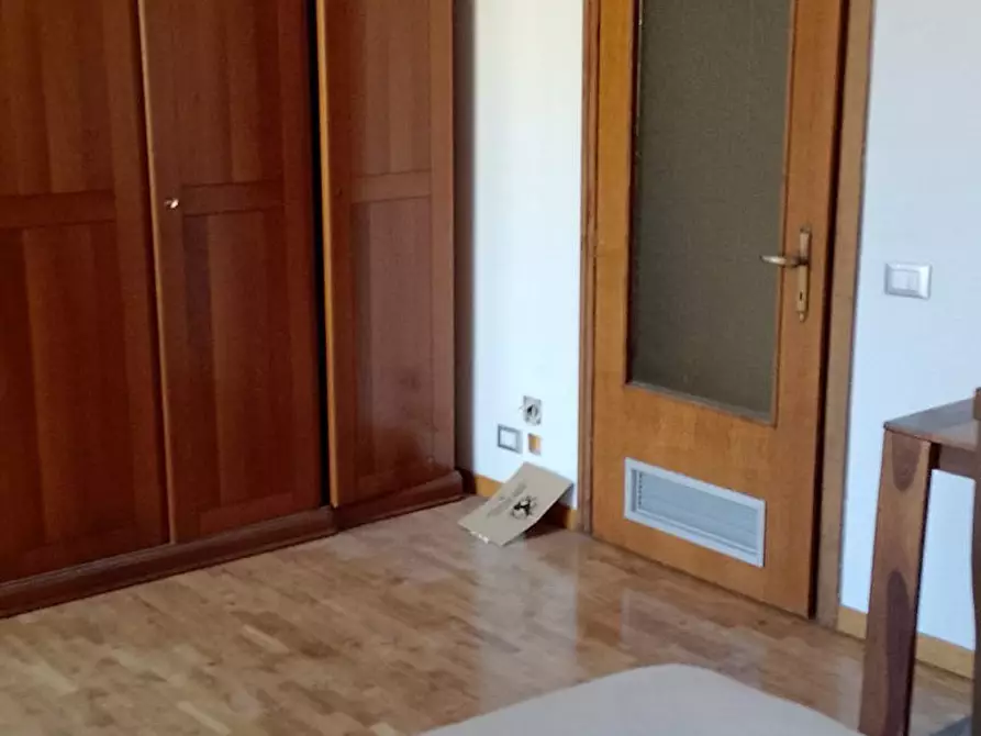 Immagine 5 di Camera in affitto  in Via Appia Nuova a Roma