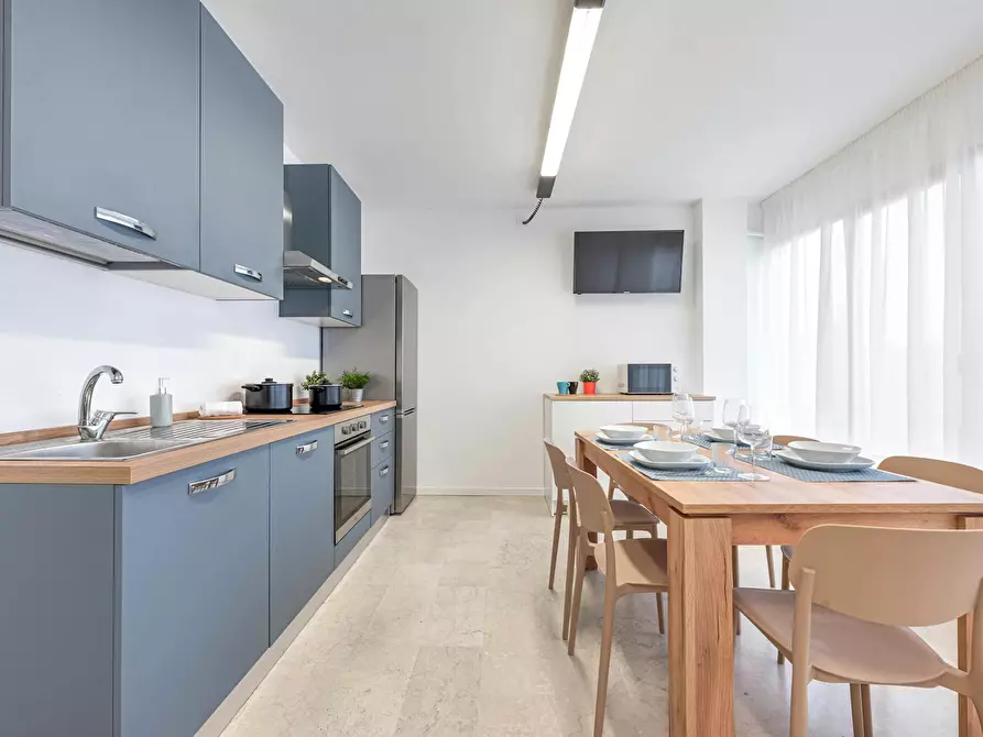 Immagine 8 di Camera in affitto  in Via Enrico Toti a Padova