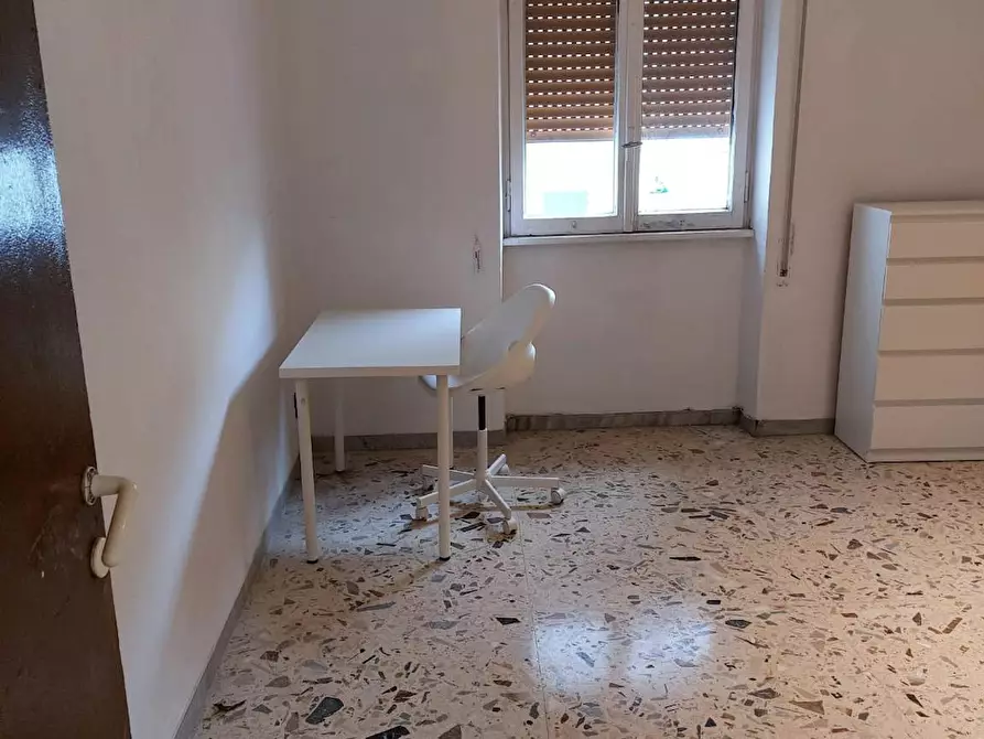 Immagine 3 di Camera in affitto  in Via dei Prati dei Papa a Roma