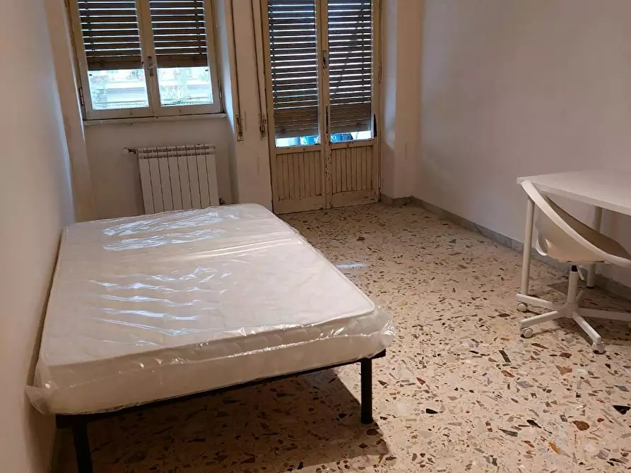 Immagine 2 di Camera in affitto  in Via dei Prati dei Papa a Roma