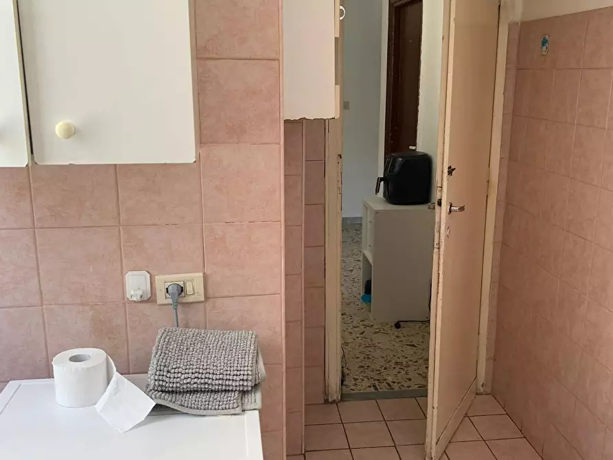 Immagine 5 di Camera in affitto  in Via dei Prati dei Papa a Roma