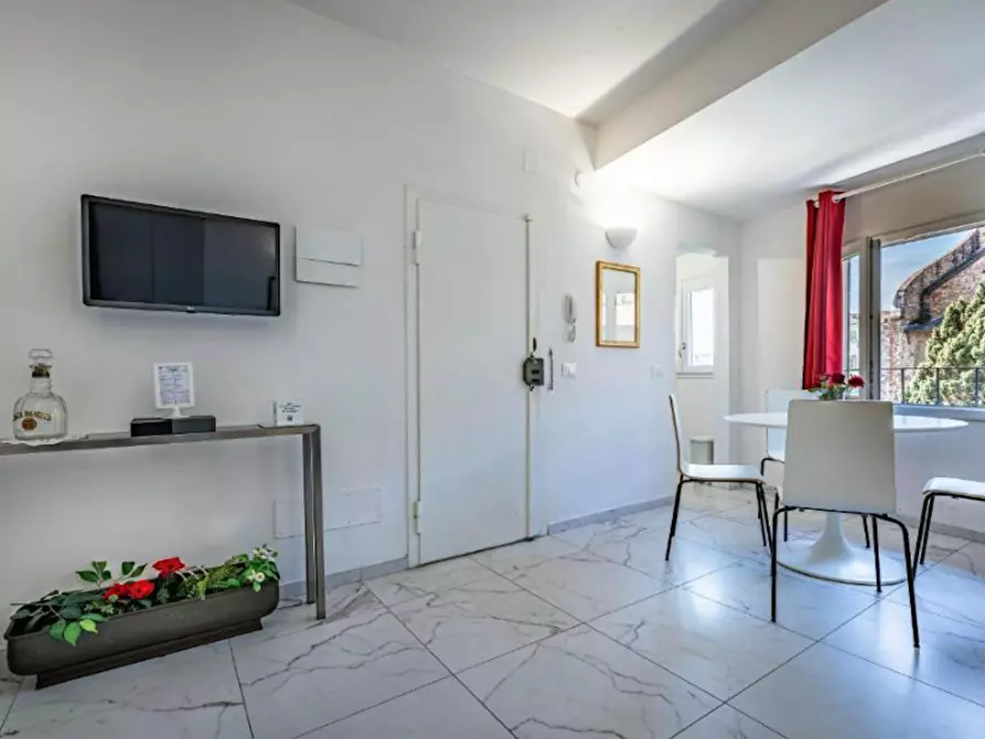 Immagine 2 di Appartamento in affitto  in Via degli Avelli a Firenze