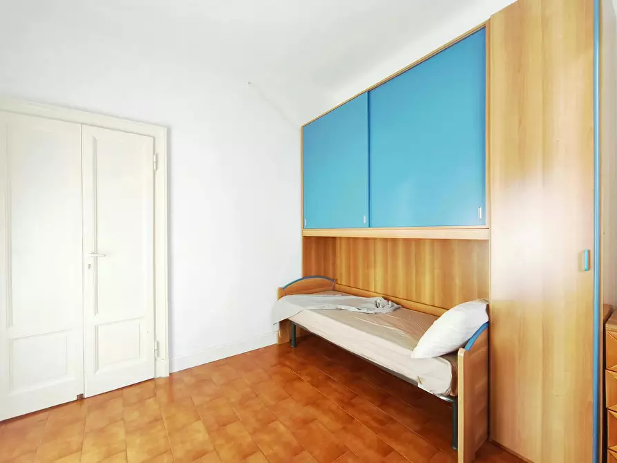 Immagine 4 di Camera in affitto  in Via Camillo e Otto Cima a Milano