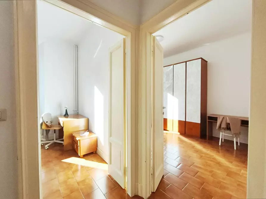 Immagine 7 di Camera in affitto  in Via Camillo e Otto Cima a Milano