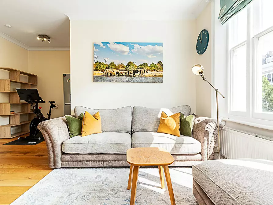 Immagine 1 di Appartamento in affitto  in Eardley Crescent a Kensington