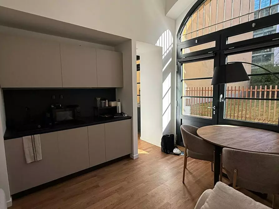 Immagine 1 di Appartamento in affitto  in Via Vigevano a Milano
