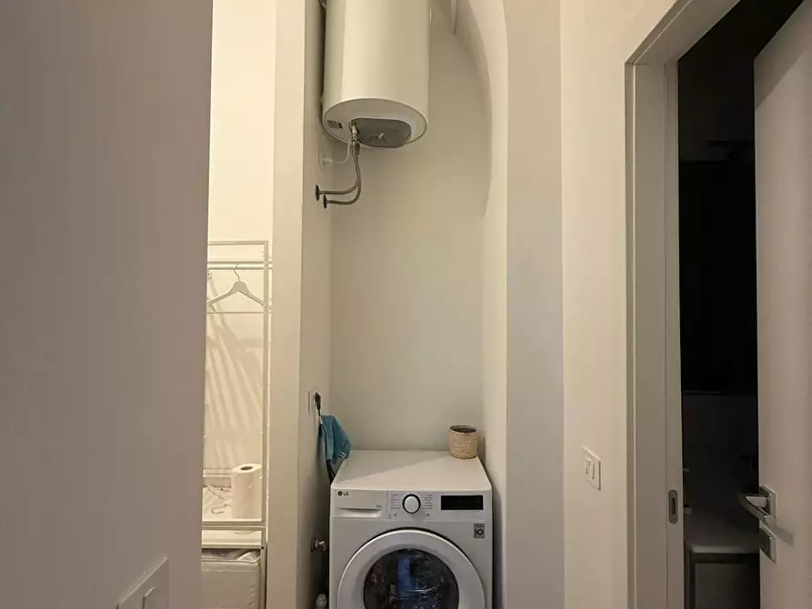 Immagine 7 di Appartamento in affitto  in Via Vigevano a Milano