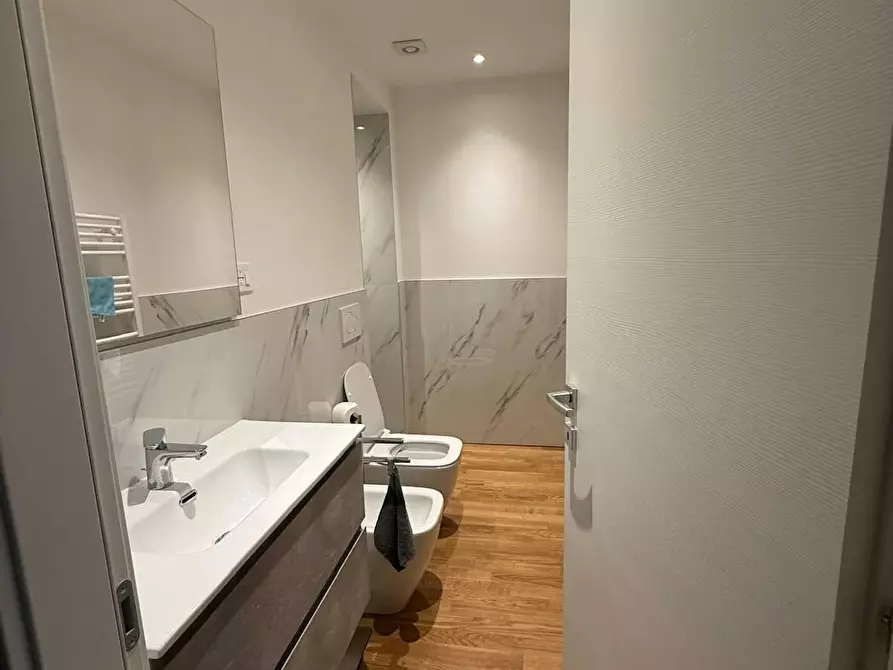 Immagine 6 di Appartamento in affitto  in Via Vigevano a Milano