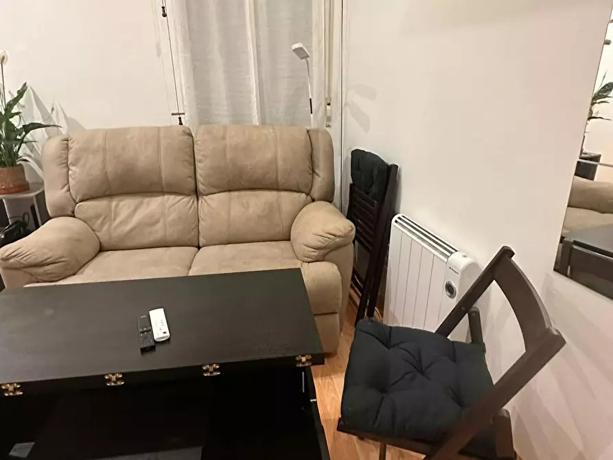 Immagine 2 di Appartamento in affitto  in Calle del Robledillo a Madrid