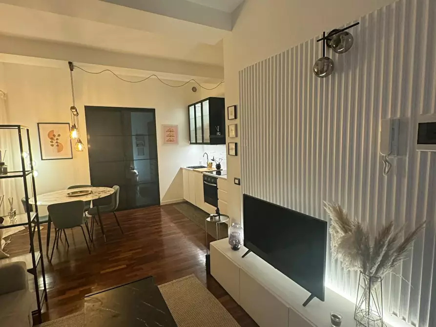 Immagine 1 di Appartamento in affitto  in Via Costanza a Milano