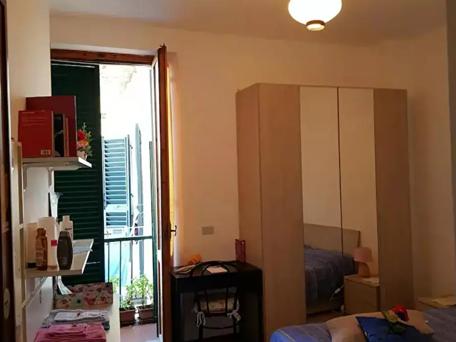 Immagine 1 di Camera in affitto  in Via Nazionale a Firenze