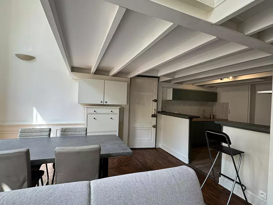 Immagine 9 di Appartamento in affitto  in Rue Adélaïde Perrin a Lyon