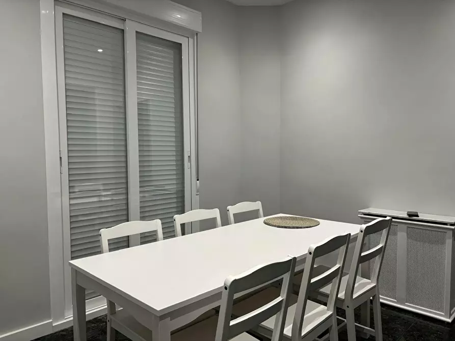Immagine 3 di Appartamento in affitto  in Calle de Colomer a Madrid