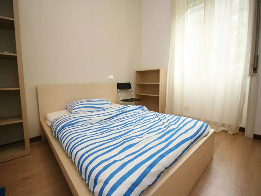 Immagine 1 di Camera in affitto  in Via Raffaello Bertieri a Milano