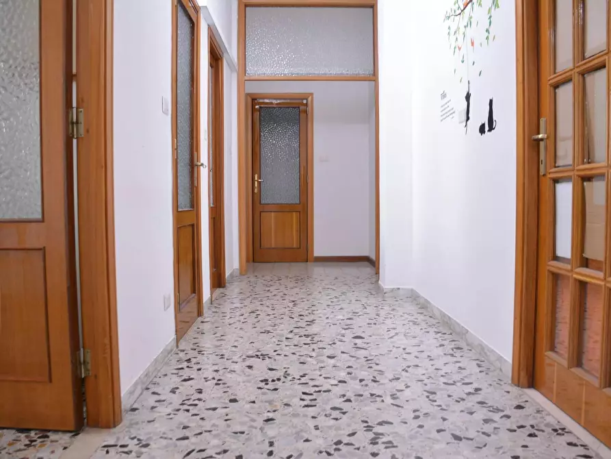 Immagine 9 di Camera in affitto  in Via Pola a Cagliari