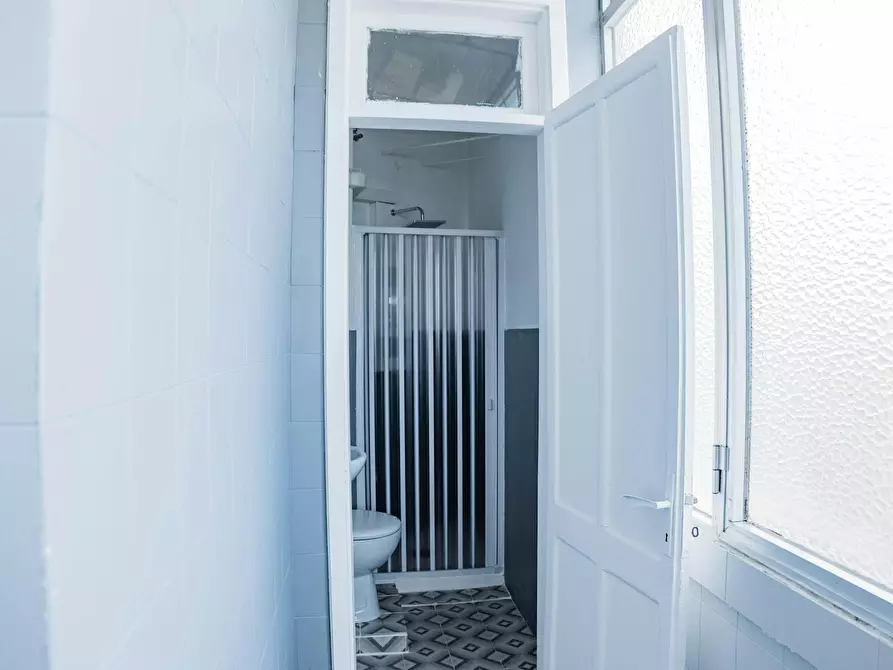 Immagine 8 di Camera in affitto  in Via Carlo Goldoni a Cagliari