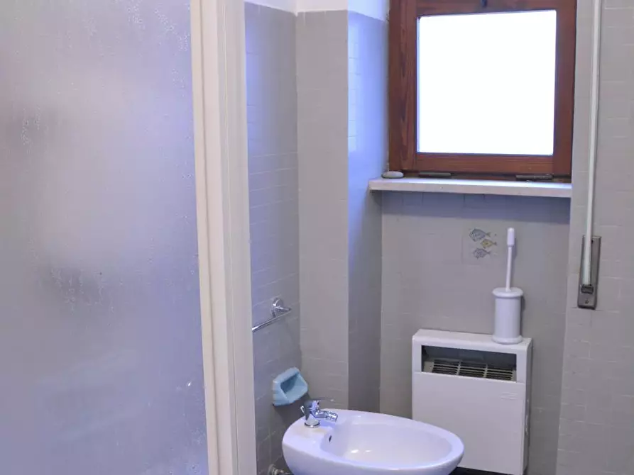 Immagine 9 di Camera in affitto  in Via Tigellio a Cagliari