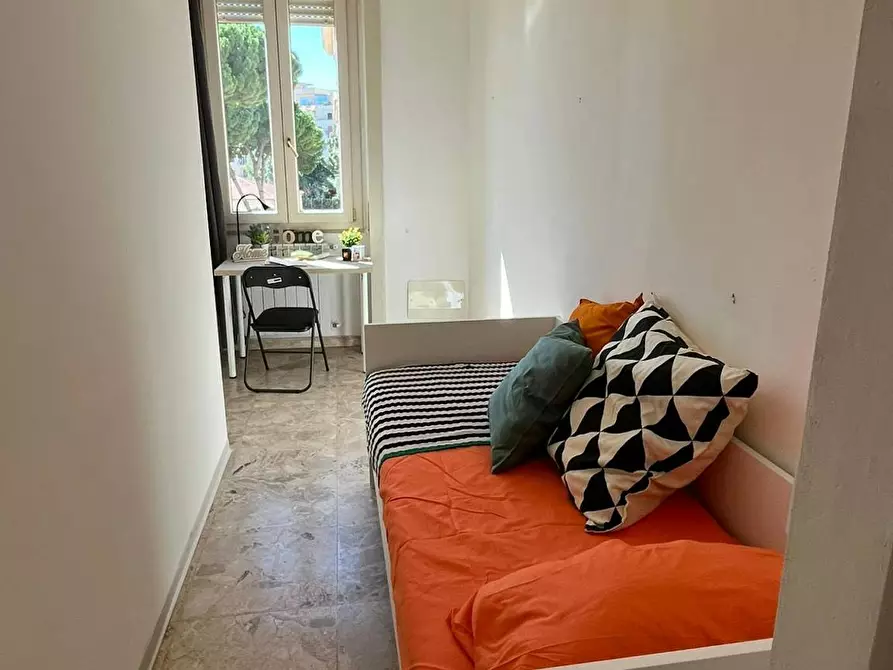 Immagine 1 di Camera in affitto  in Via Grazia Deledda a Cagliari