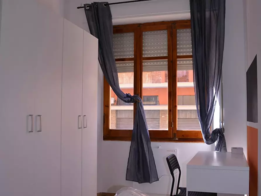 Immagine 2 di Camera in affitto  in Via Lombardia a Cagliari