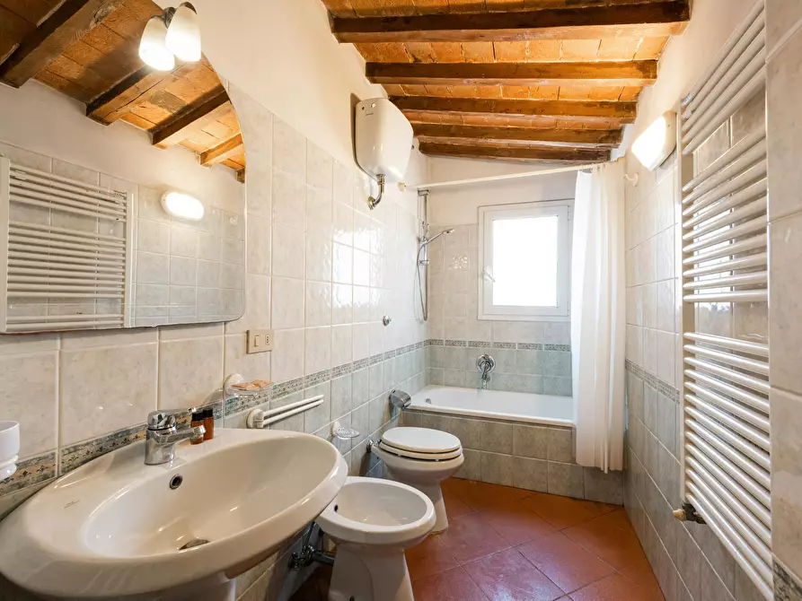 Immagine 8 di Appartamento in affitto  in Borgo Allegri a Firenze