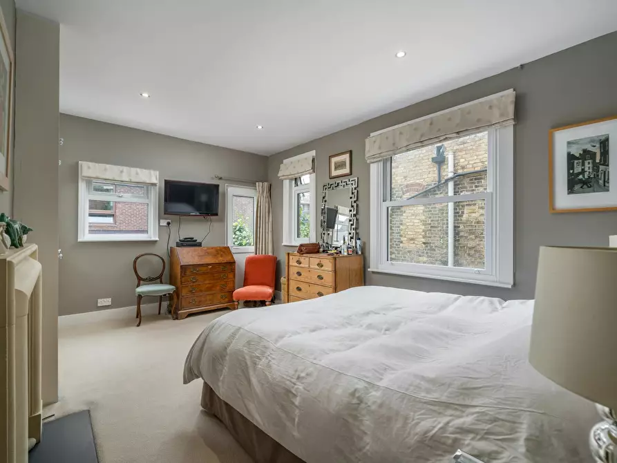 Immagine 7 di Appartamento in affitto  in Lurline Gardens a Wandsworth