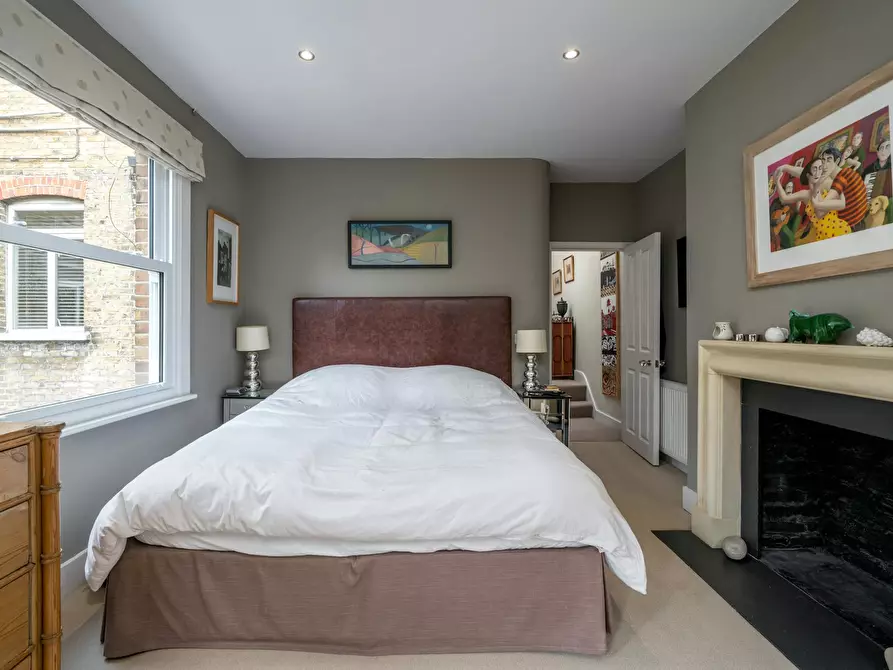Immagine 8 di Appartamento in affitto  in Lurline Gardens a Wandsworth