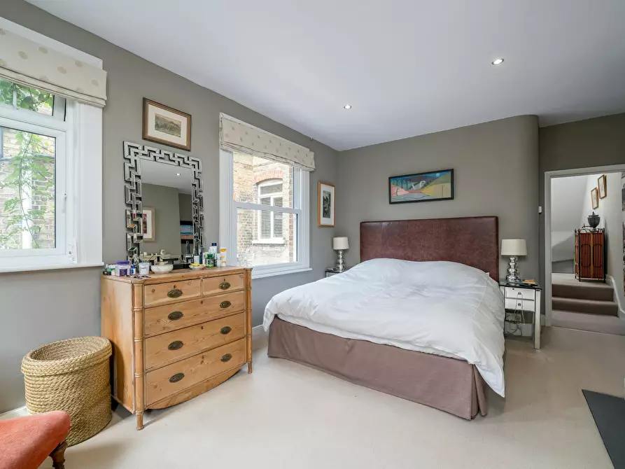 Immagine 9 di Appartamento in affitto  in Lurline Gardens a Wandsworth