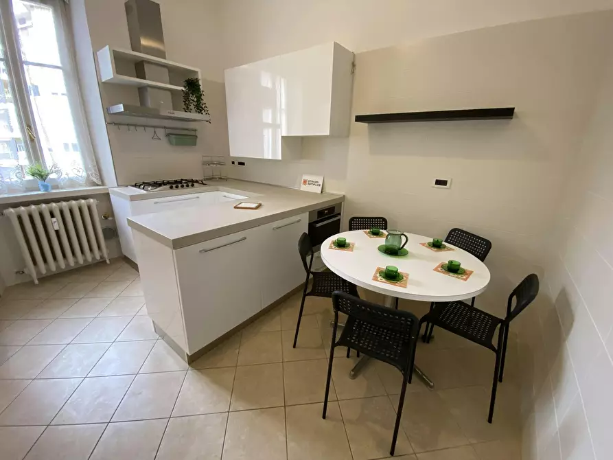 Immagine 6 di Camera in affitto  in Via Giosuè Carducci a Rovereto