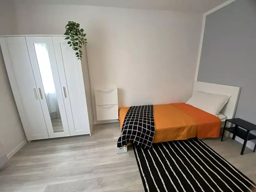 Immagine 5 di Camera in affitto  in Via Monte Maggio a Rovereto