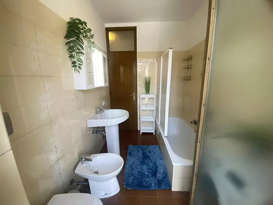 Immagine 8 di Camera in affitto  in Via Felice e Gregorio Fontana a Rovereto