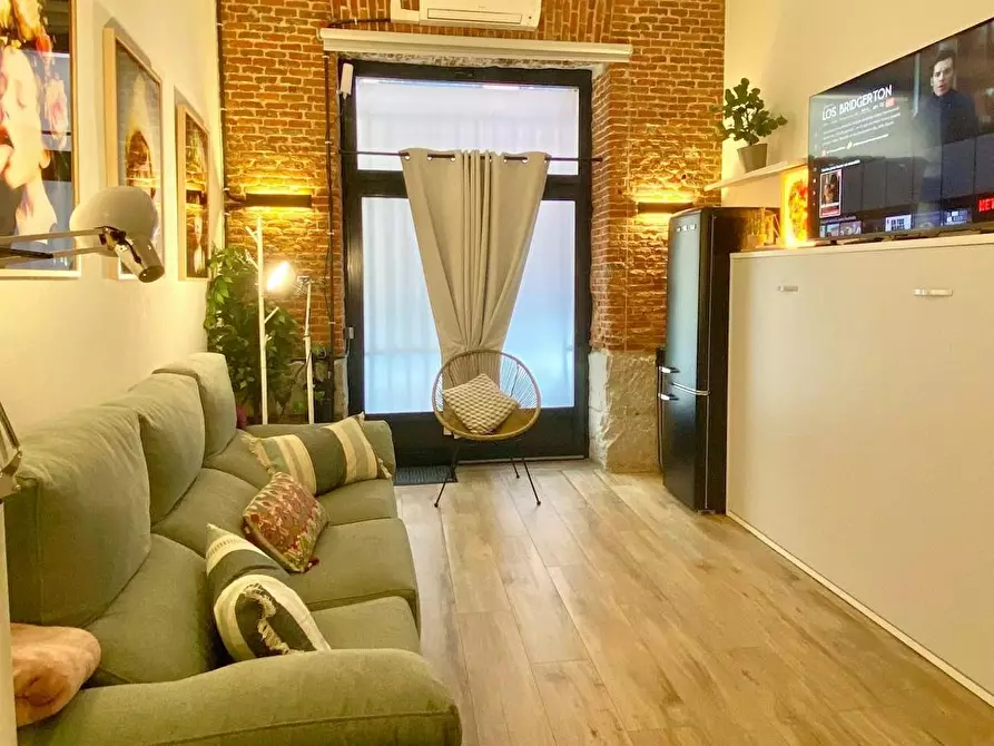 Immagine 1 di Appartamento in affitto  in Calle del Doctor Piga a Madrid