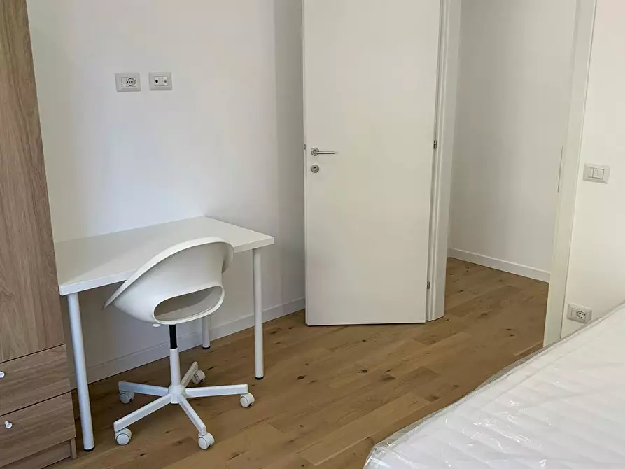 Immagine 4 di Appartamento in affitto  in Via Roccantica a Roma