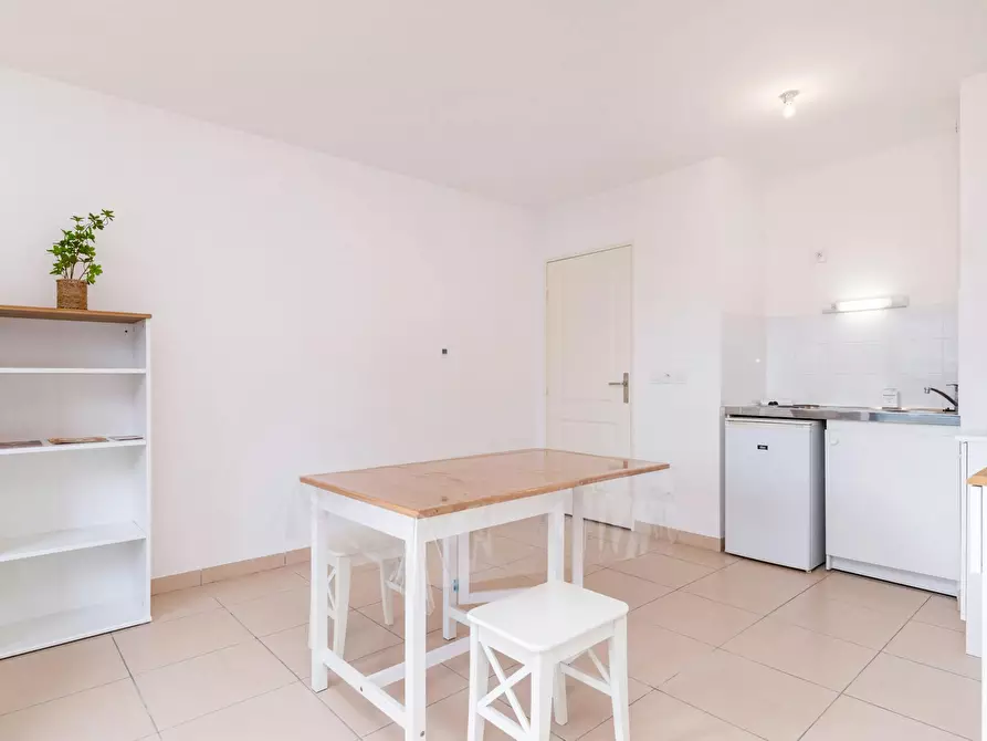 Immagine 6 di Appartamento in affitto  in Rue Danielle Faynel Duclos a Lyon 03