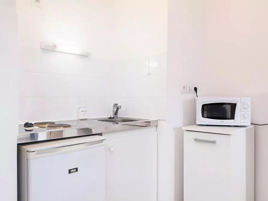 Immagine 3 di Appartamento in affitto  in Rue Danielle Faynel Duclos a Lyon 03